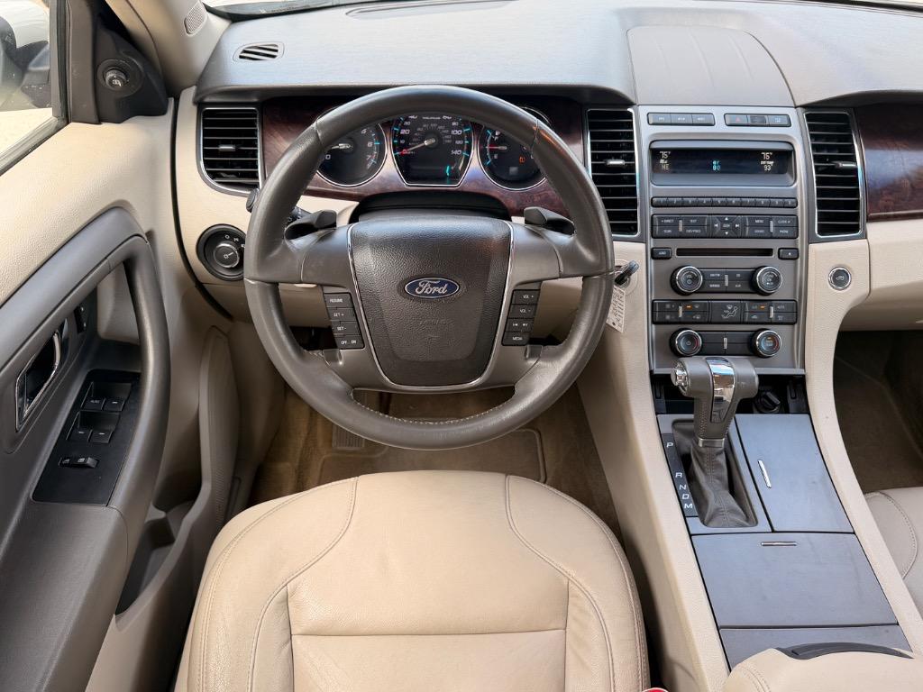 2011 Ford Taurus - $7,950