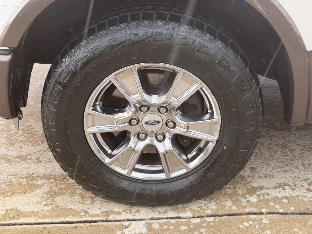 2015 Ford F-150 - $20,950