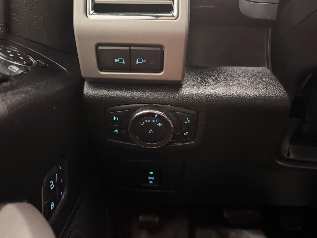 2015 Ford F-150 - $20,950