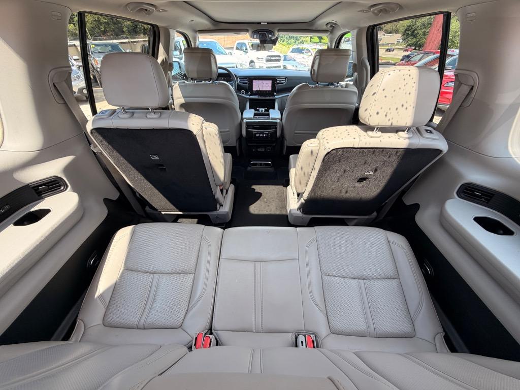 2022 Jeep Wagoneer - $17,950