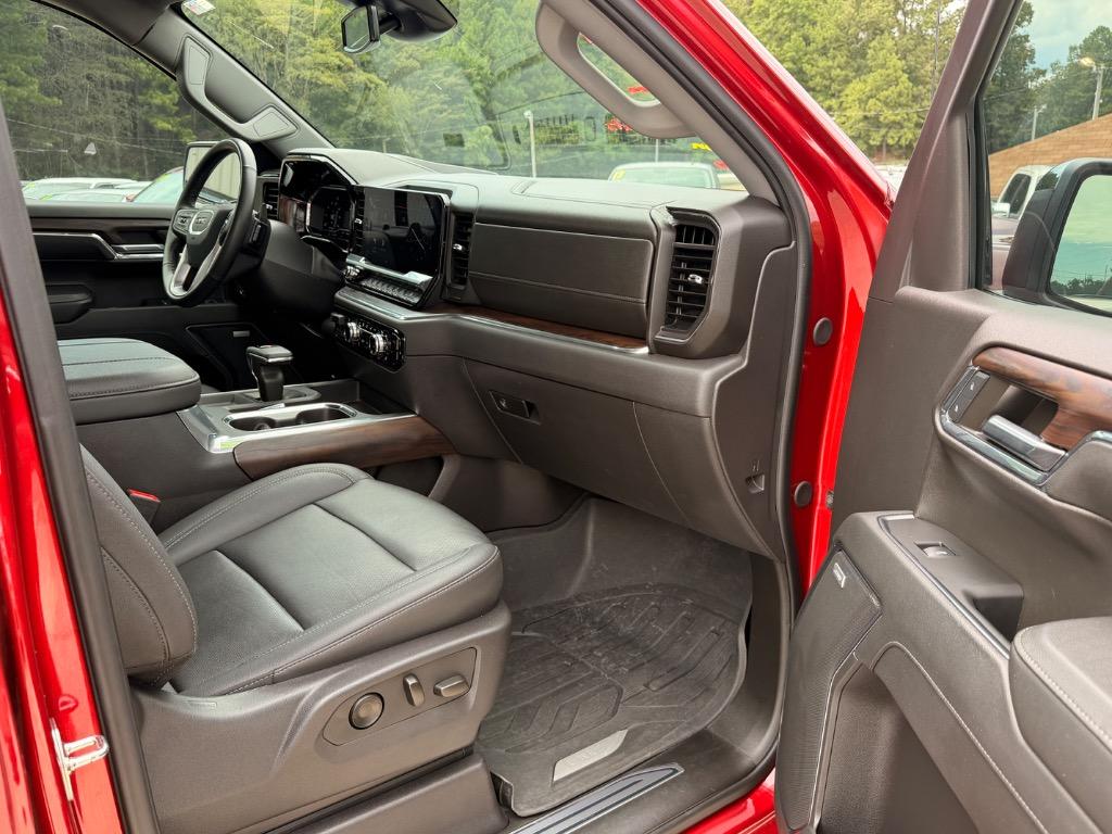 2024 GMC Sierra - $41,950