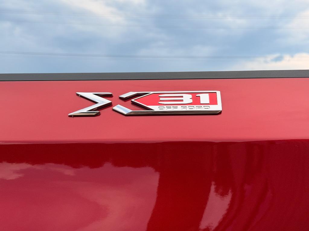2024 GMC Sierra - $41,950