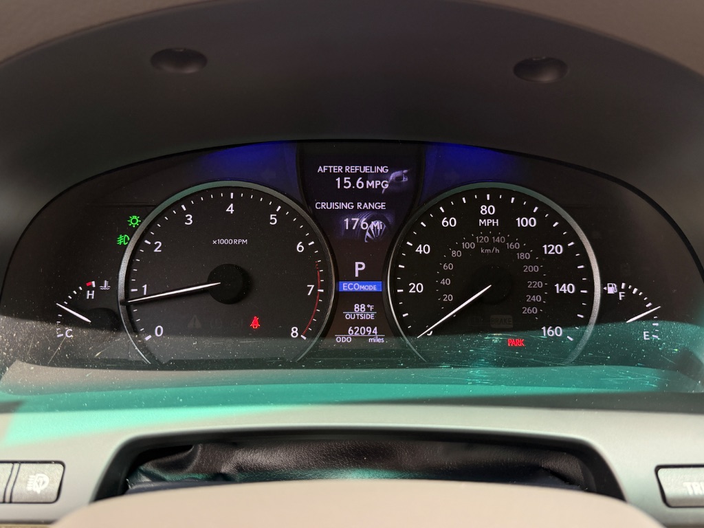 2013 Lexus LS - $18,950