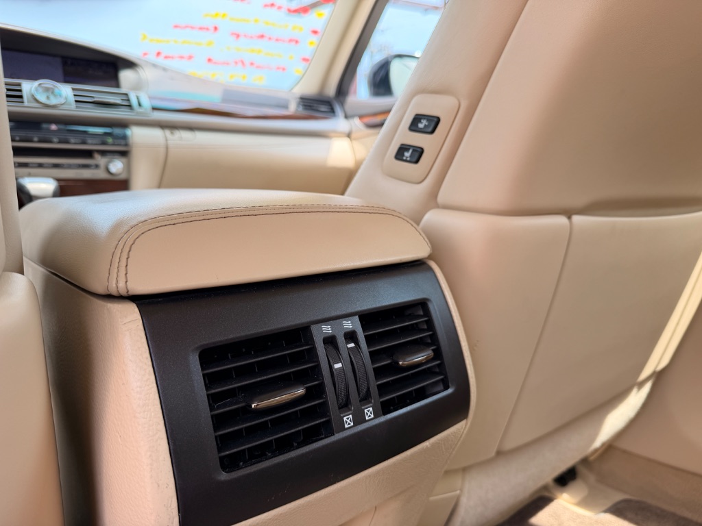 2013 Lexus LS - $18,950