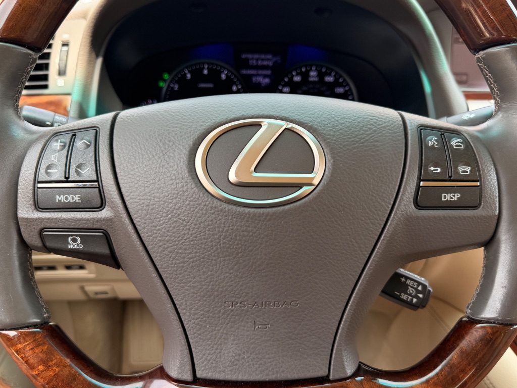 2013 Lexus LS - $18,950