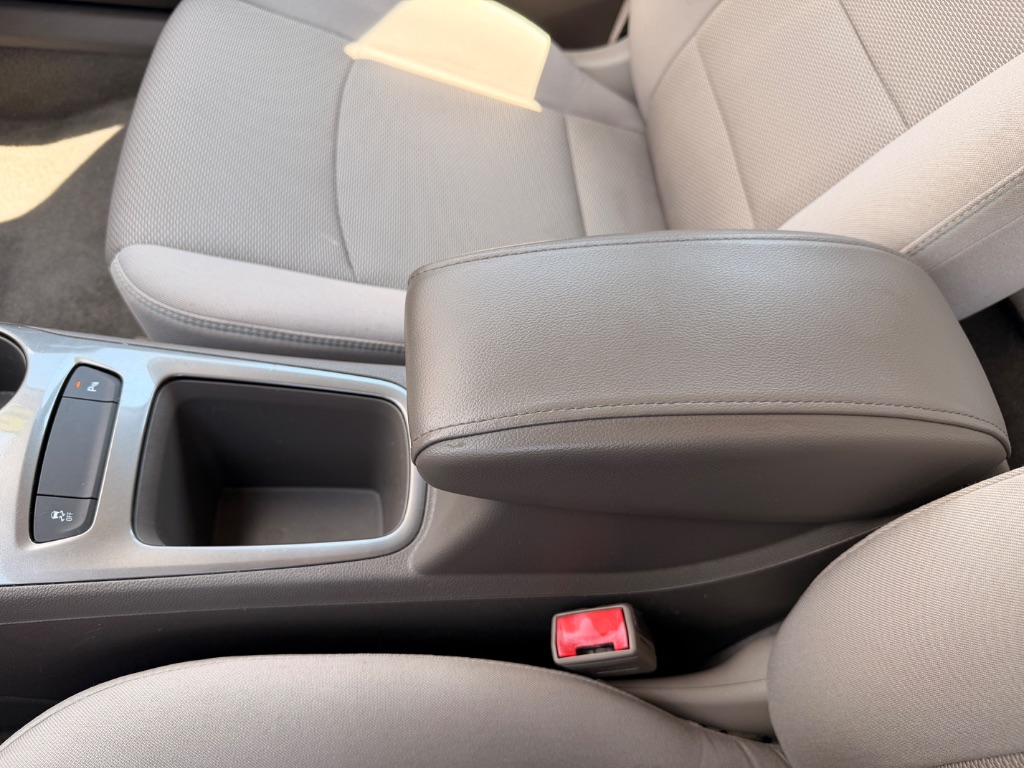 2018 Chevrolet Cruze - $8,950