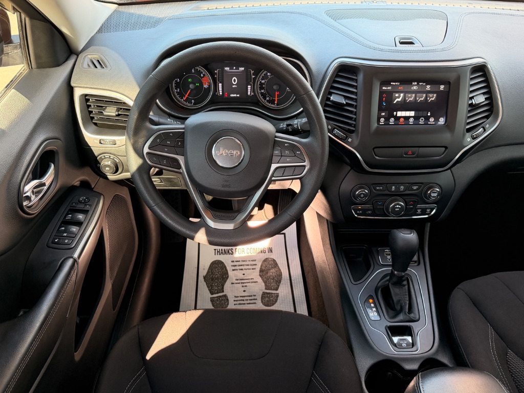 2019 Jeep Cherokee - $9,950