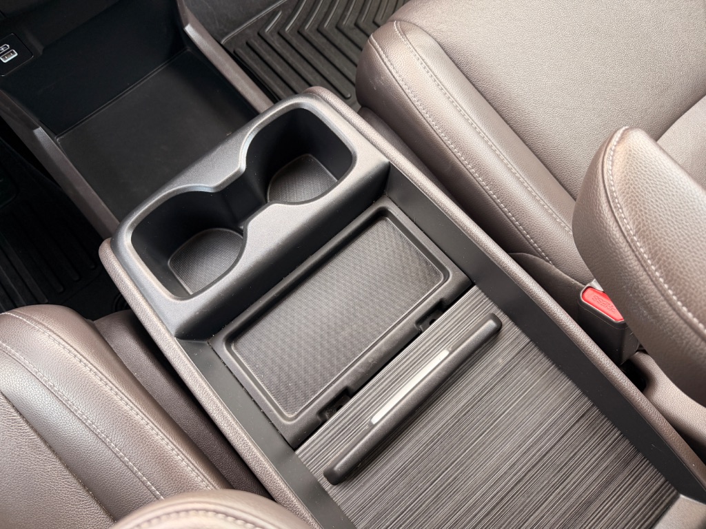 2022 Honda Odyssey - $22,950
