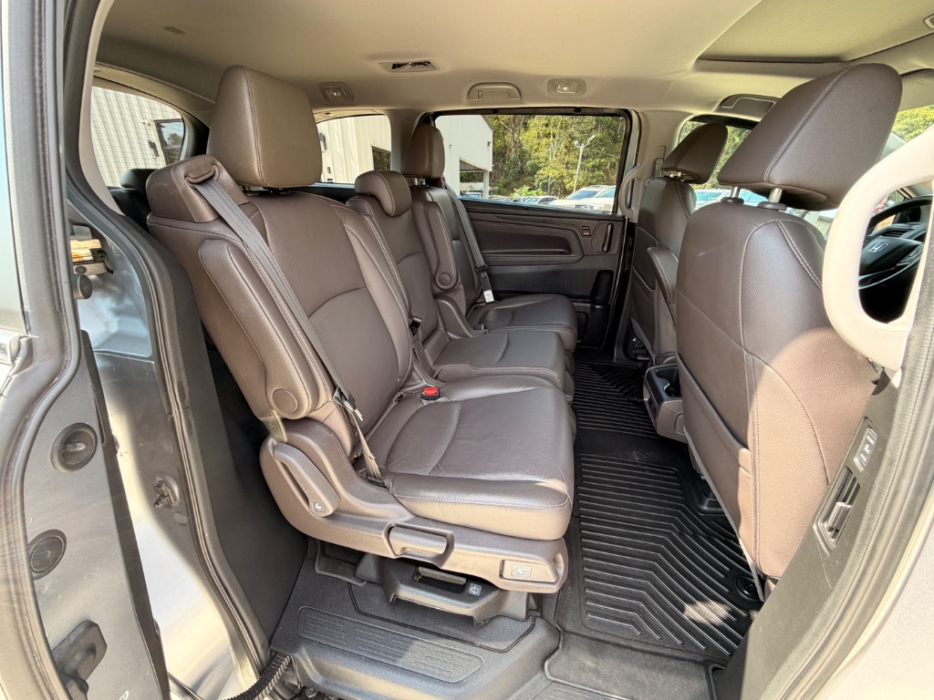 2022 Honda Odyssey - $22,950