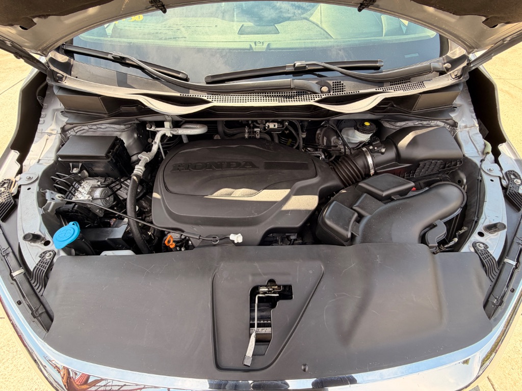 2022 Honda Odyssey - $22,950