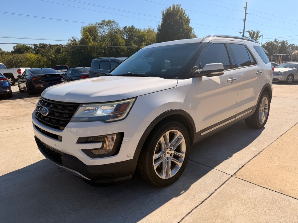 2016 Ford Explorer - $9,950
