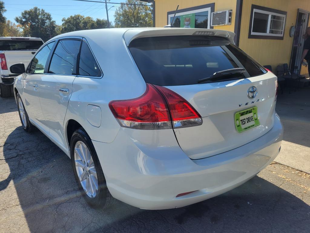 2009 Toyota Venza photo