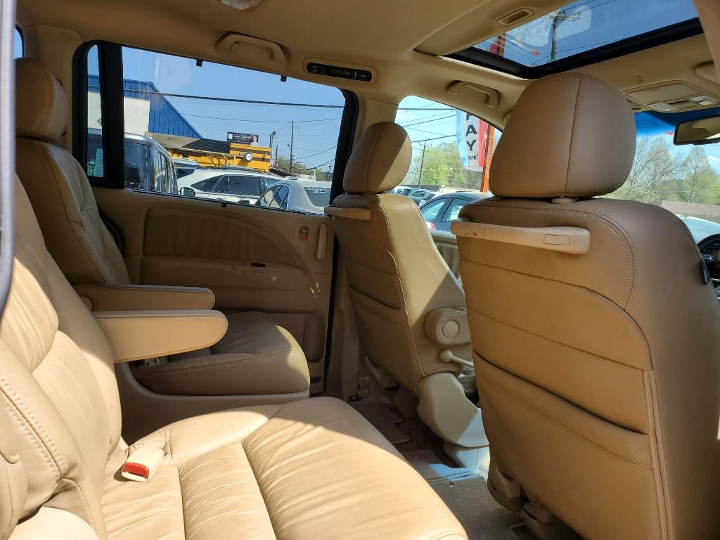 2010 Honda Odyssey - $8,995