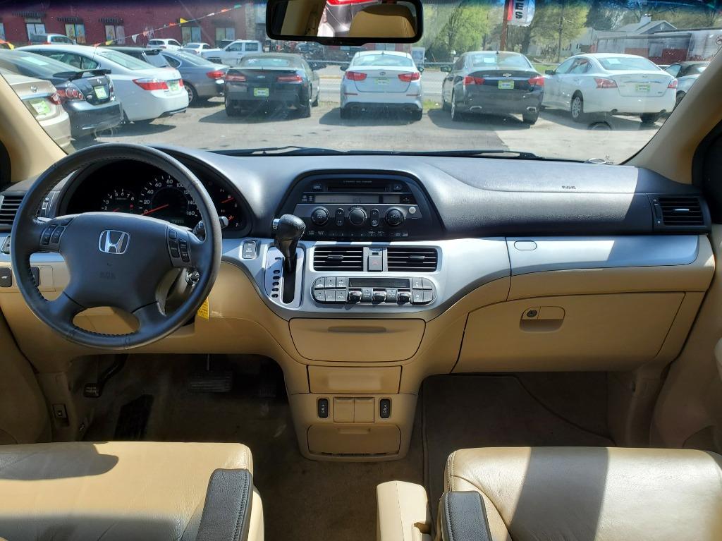 2010 Honda Odyssey - $8,995