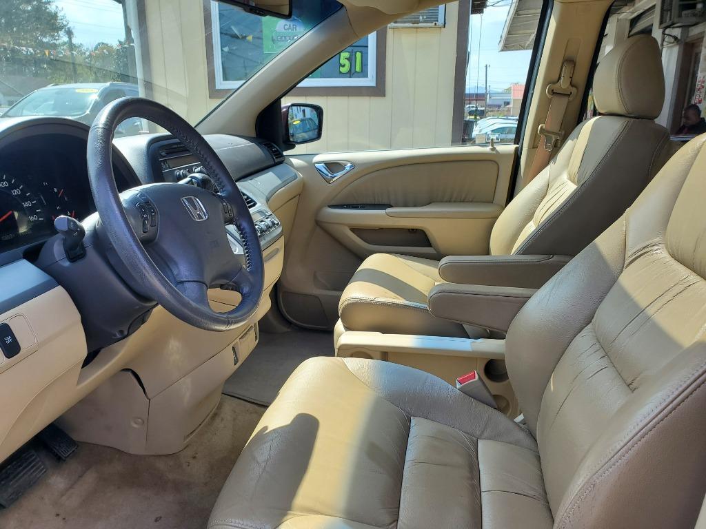 2010 Honda Odyssey - $8,995