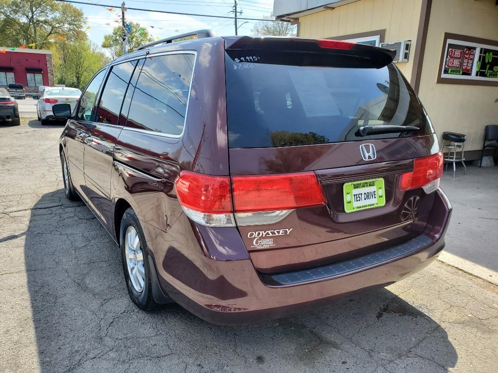2010 Honda Odyssey - $8,995