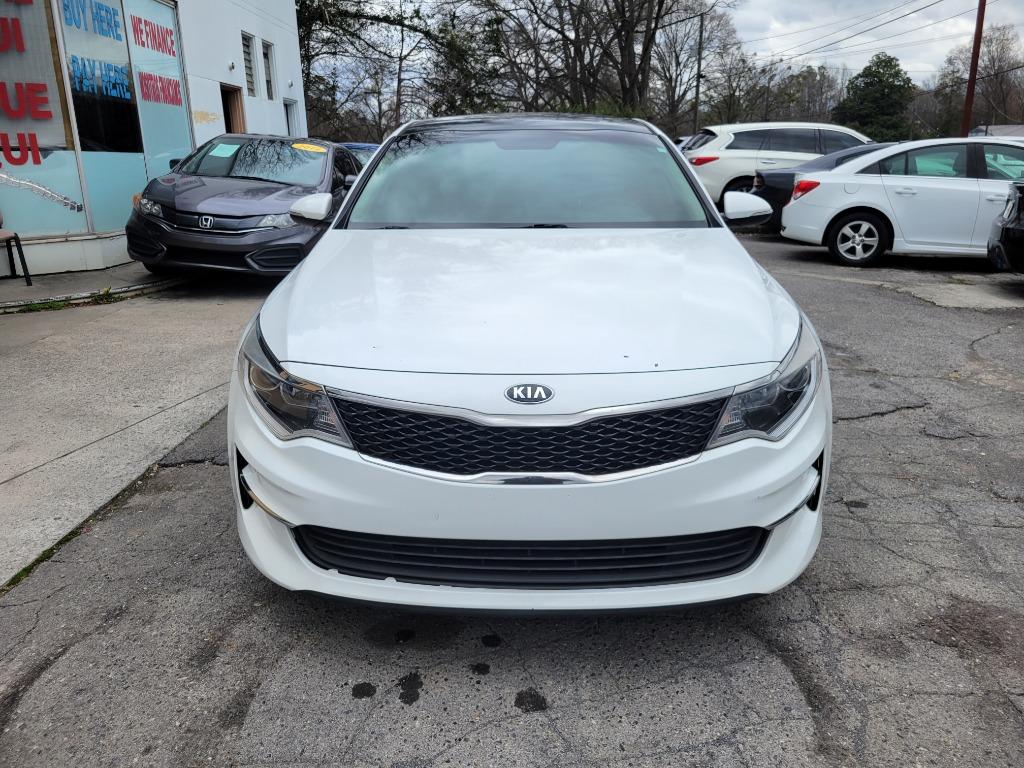 2016 Kia Optima - $13,995