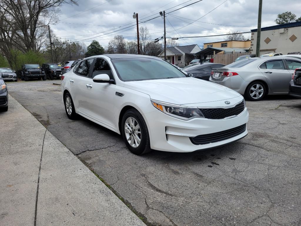 2016 Kia Optima - $13,995