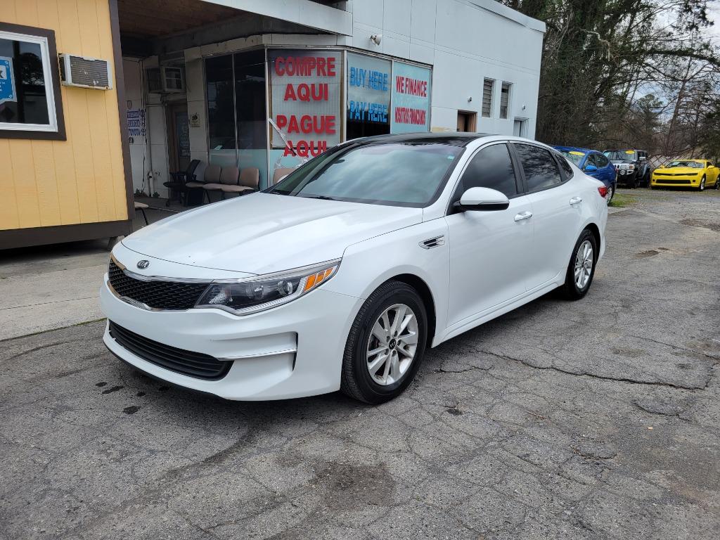 2016 Kia Optima - $13,995