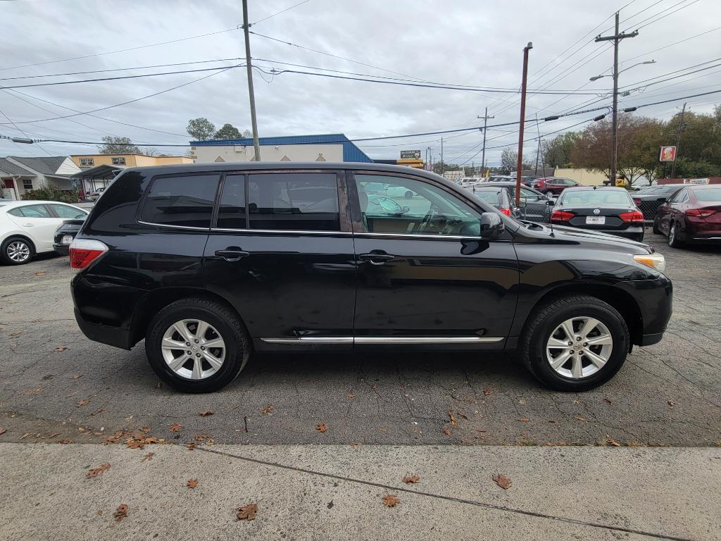 2011 Toyota Highlander photo