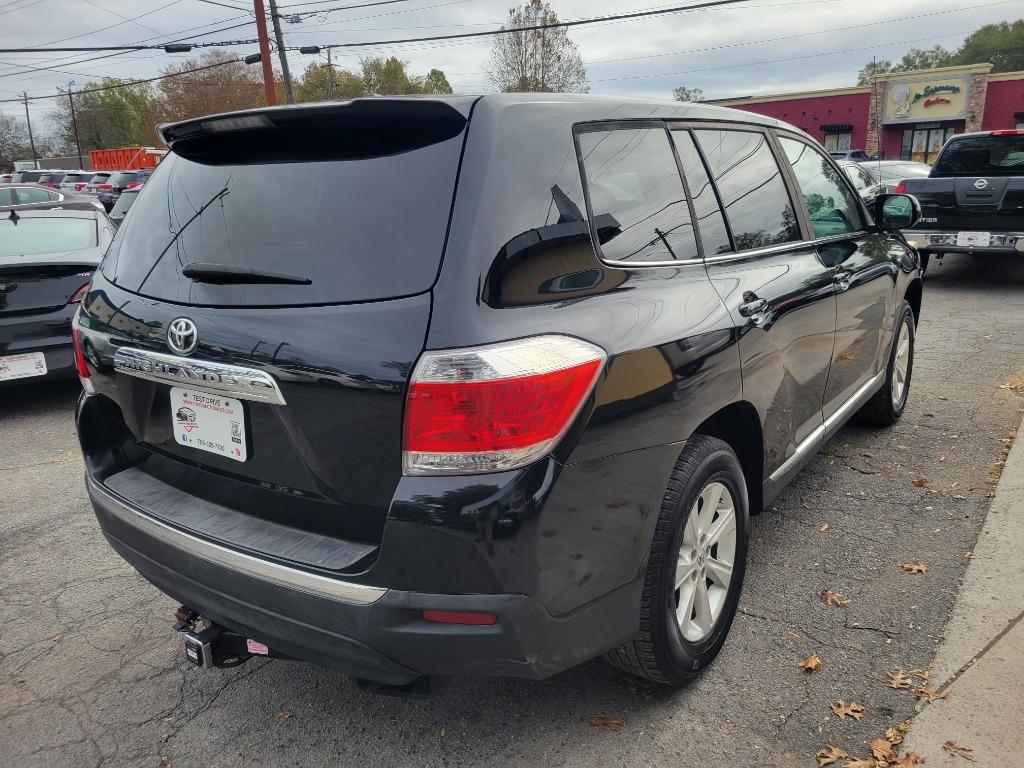 2011 Toyota Highlander photo