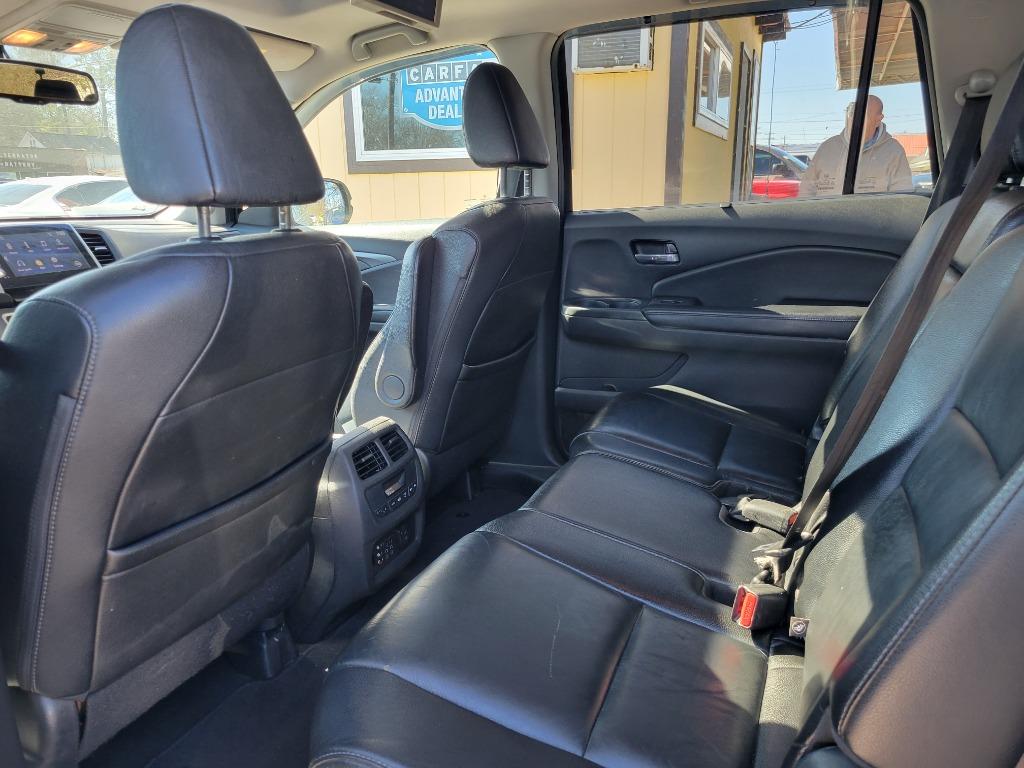 2016 Honda Pilot - $20,995