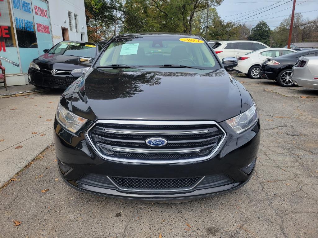 2013 Ford Taurus - $13,995