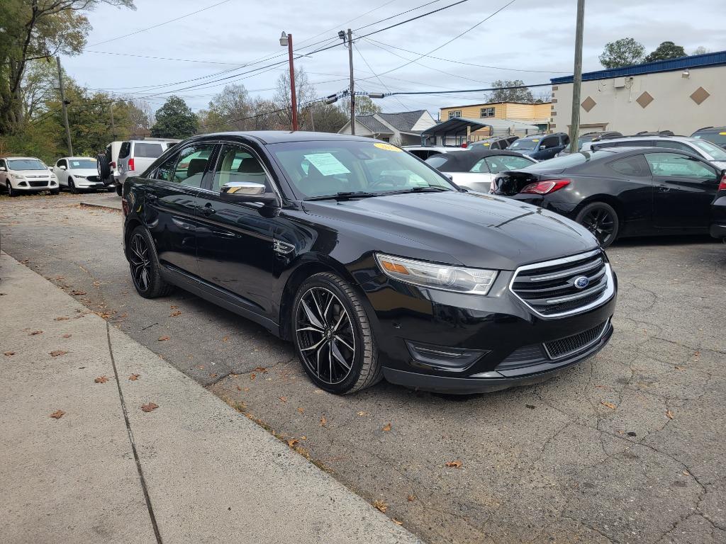 2013 Ford Taurus - $13,995