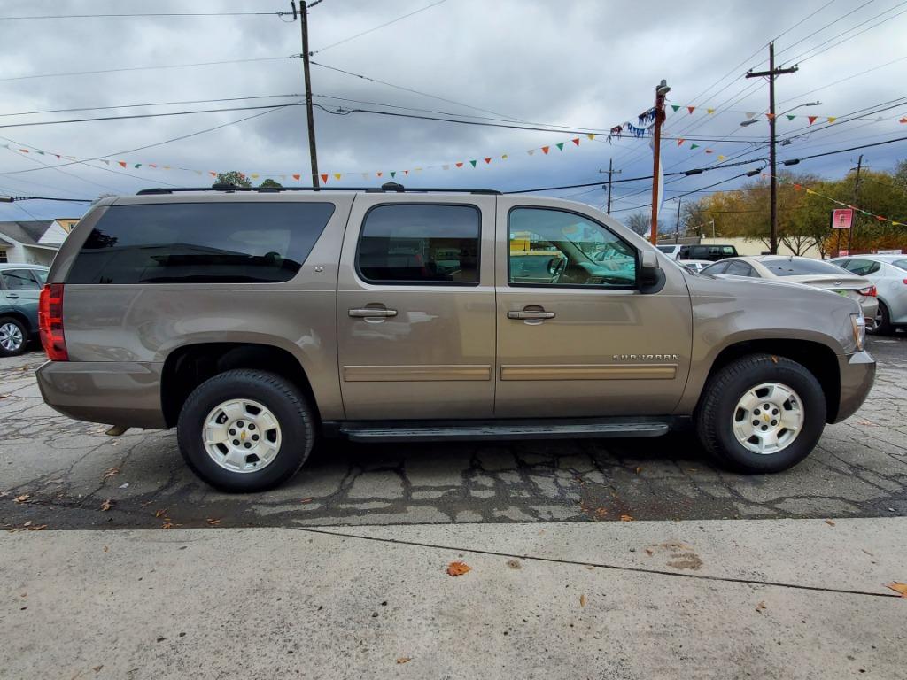 2024 Chevrolet Silverado 1500 Custom photo 36