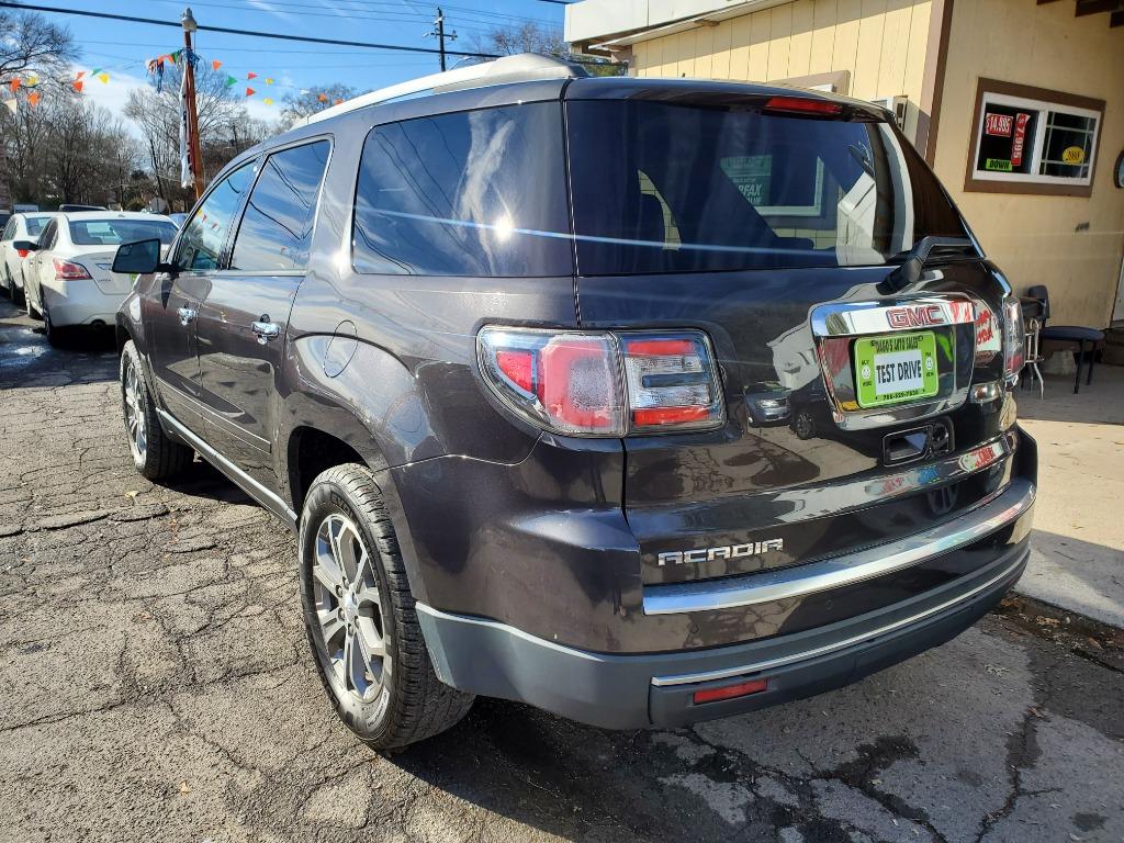 2014 GMC Acadia SLE-1 photo