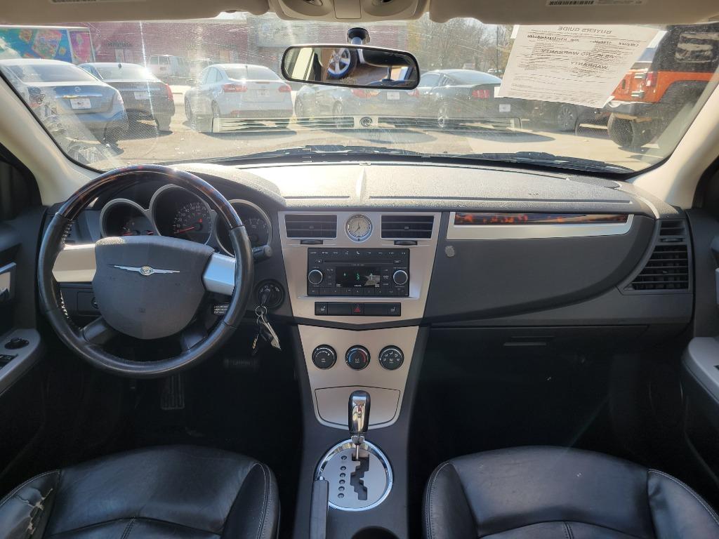 2010 Chrysler Sebring - $9,995