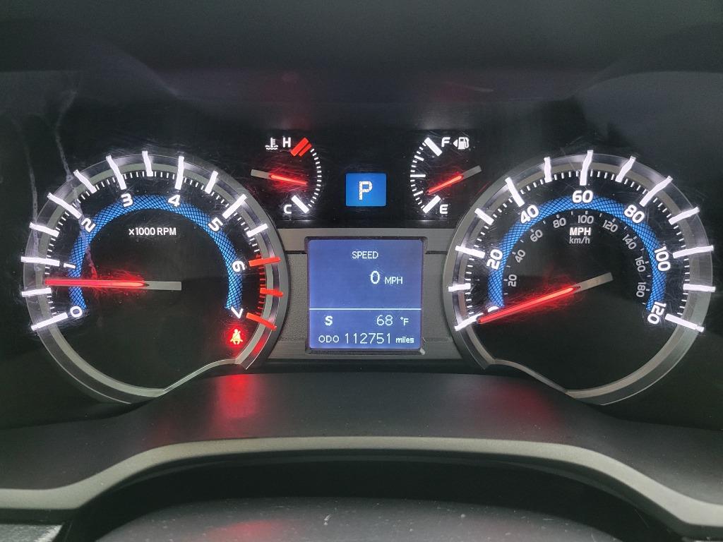 2018 Toyota 4Runner SR5 photo