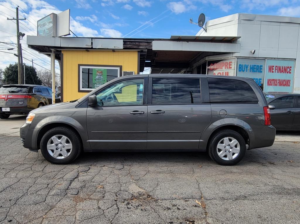 2010 Dodge Grand Caravan SE photo