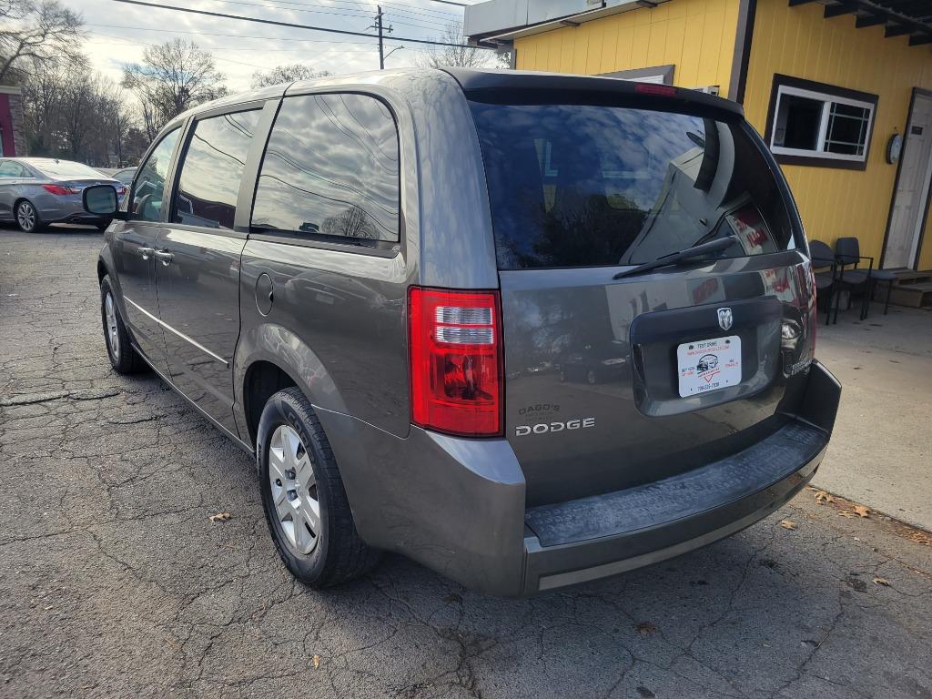 2010 Dodge Grand Caravan SE photo