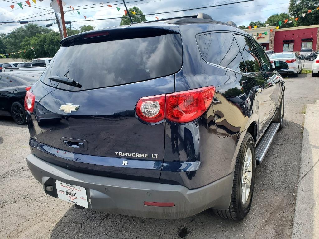 2012 Chevrolet Traverse - $6,495