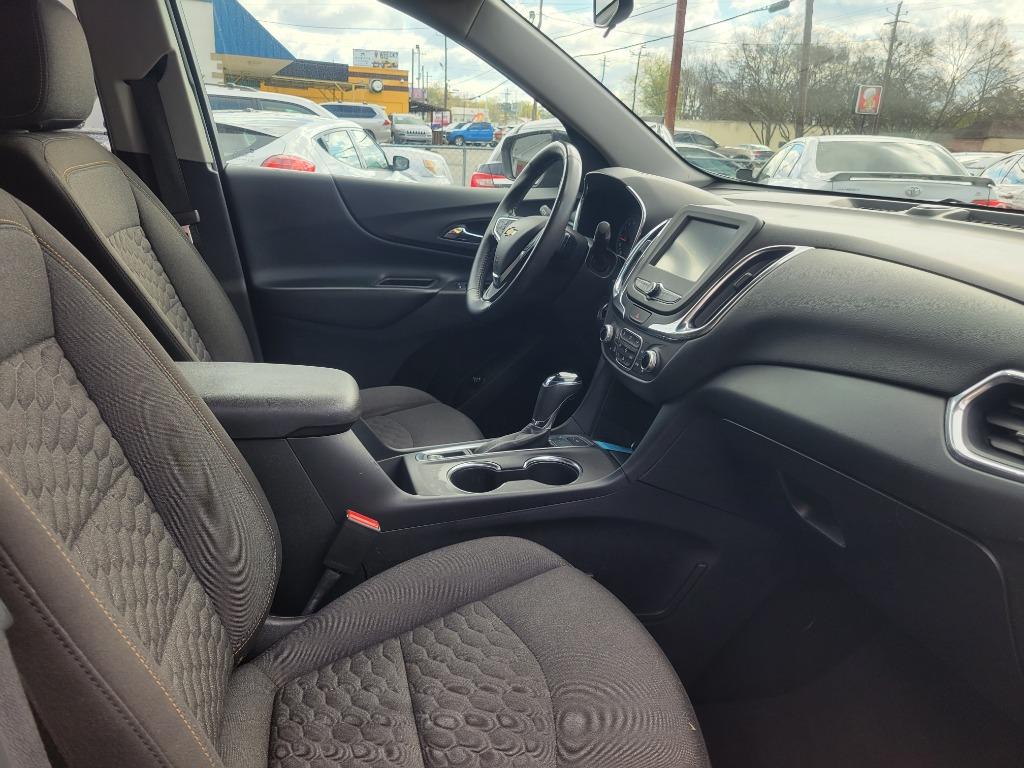 2018 Chevrolet Equinox LT photo