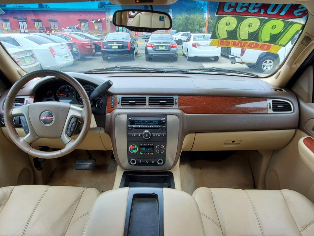2008 GMC Yukon - $14,995