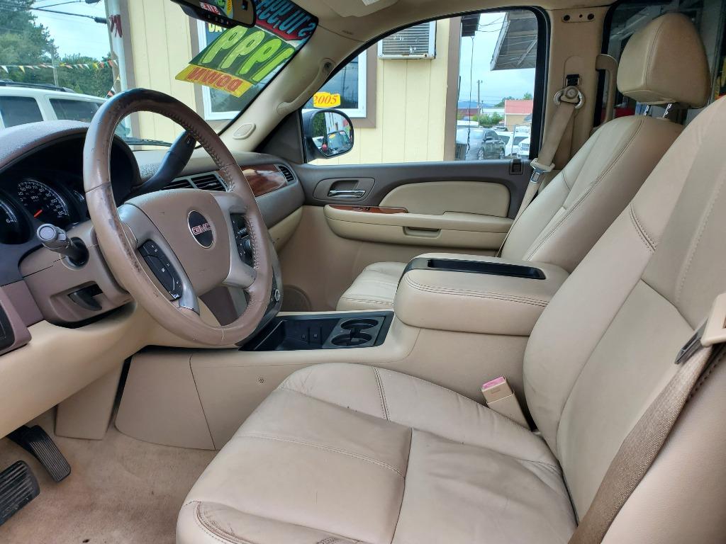 2008 GMC Yukon - $14,995