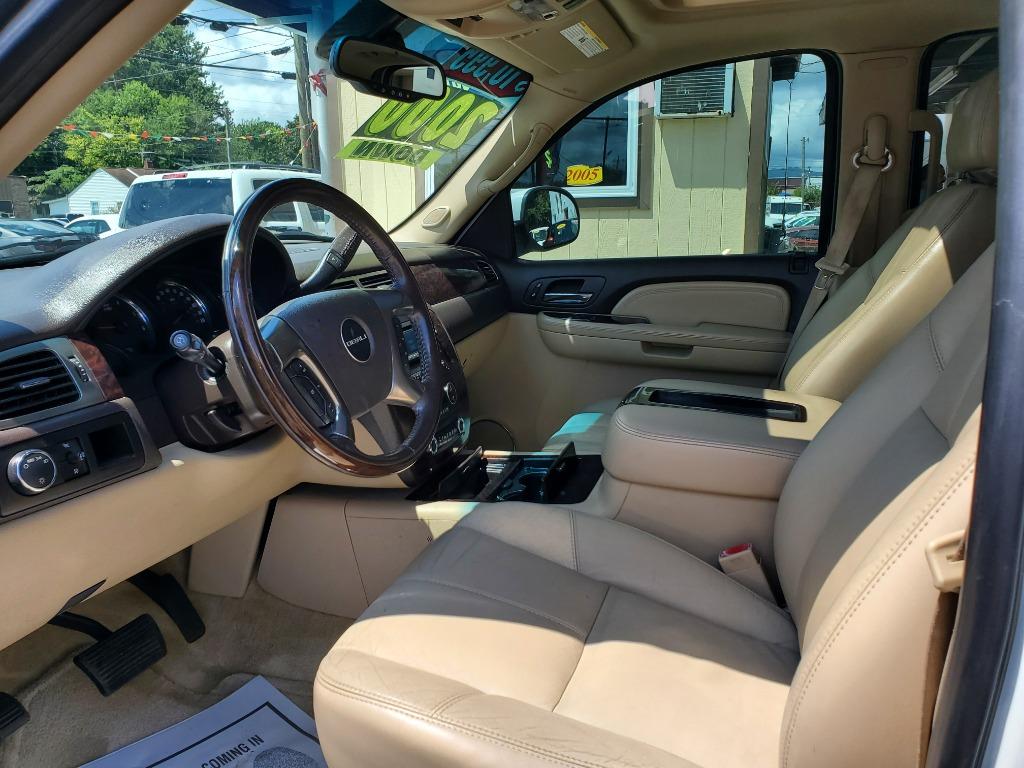 2007 GMC Yukon - $12,995