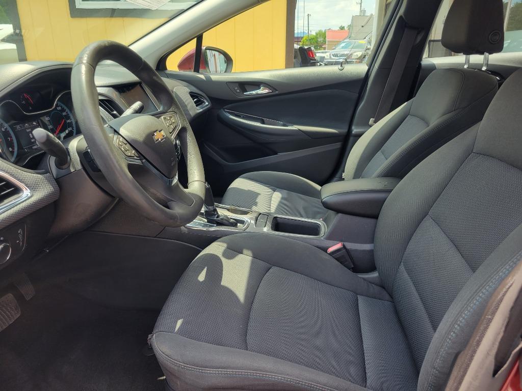 2016 Chevrolet Cruze - $14,995