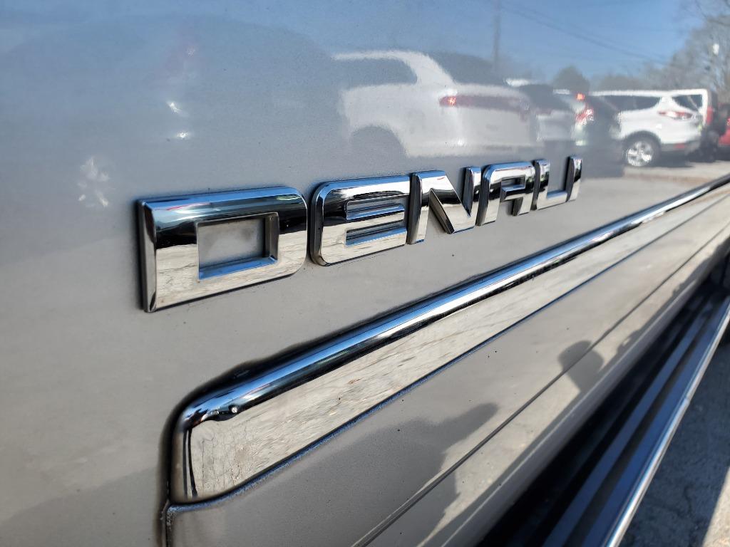 2011 GMC Yukon - $13,995
