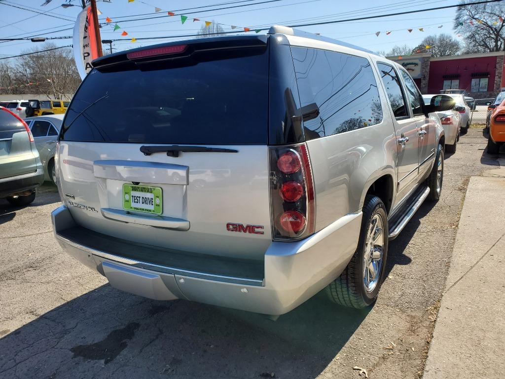 2011 GMC Yukon XL Denali photo