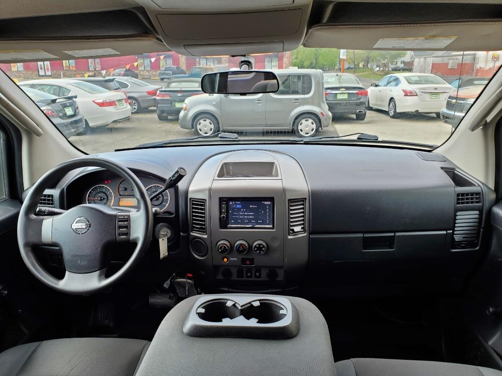 2011 Nissan Titan S photo