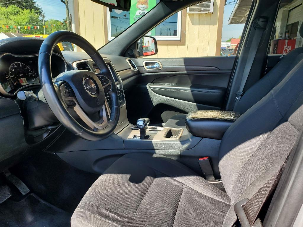 2014 Jeep Cherokee - $16,995