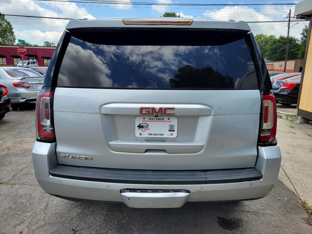 2016 GMC Yukon SLE photo