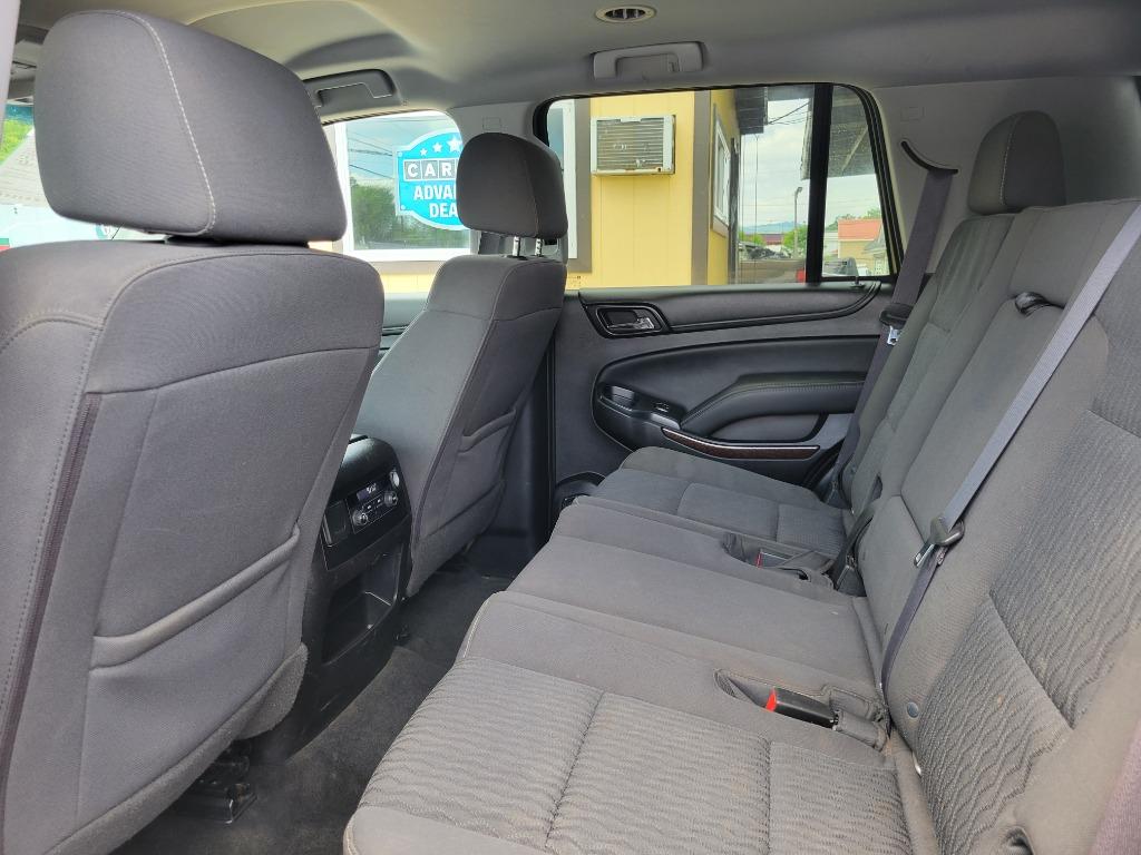 2016 GMC Yukon SLE photo