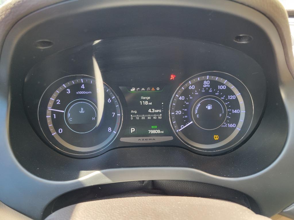2016 Hyundai Azera - $16,995