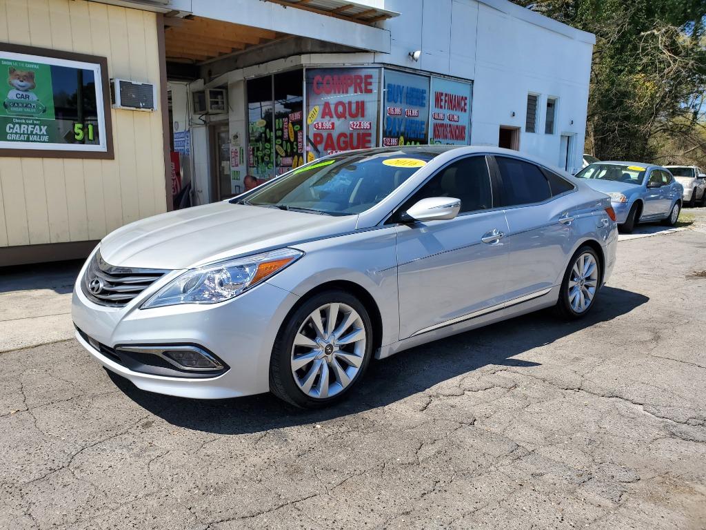 2016 Hyundai Azera - $16,995