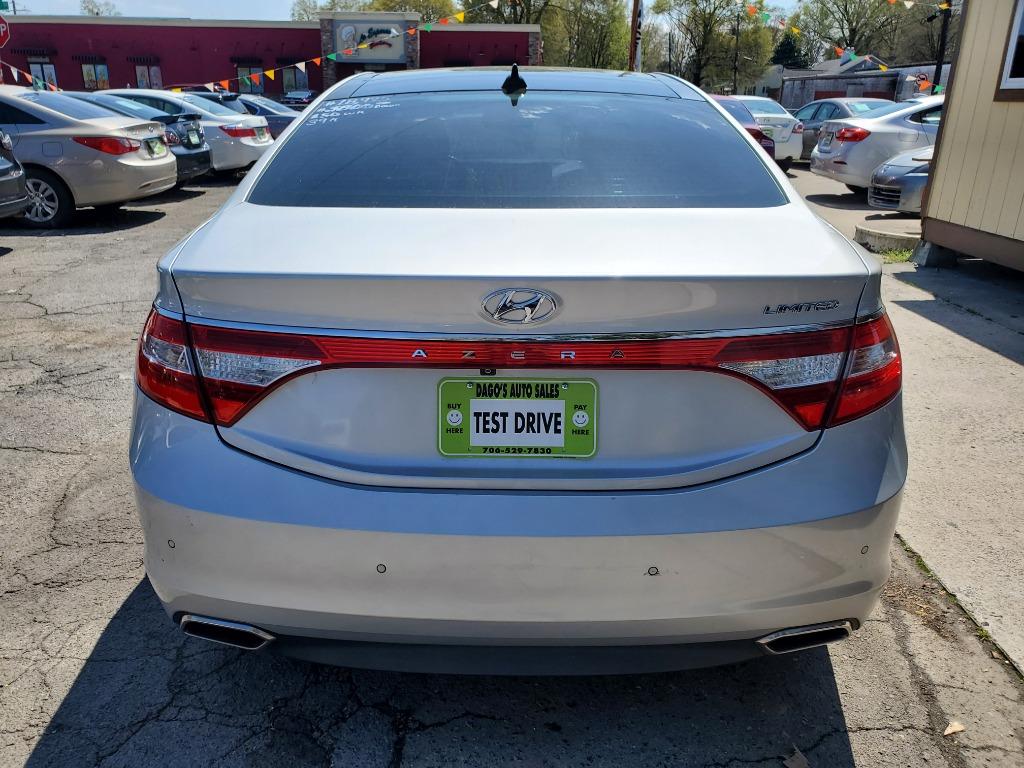 2016 Hyundai Azera - $16,995