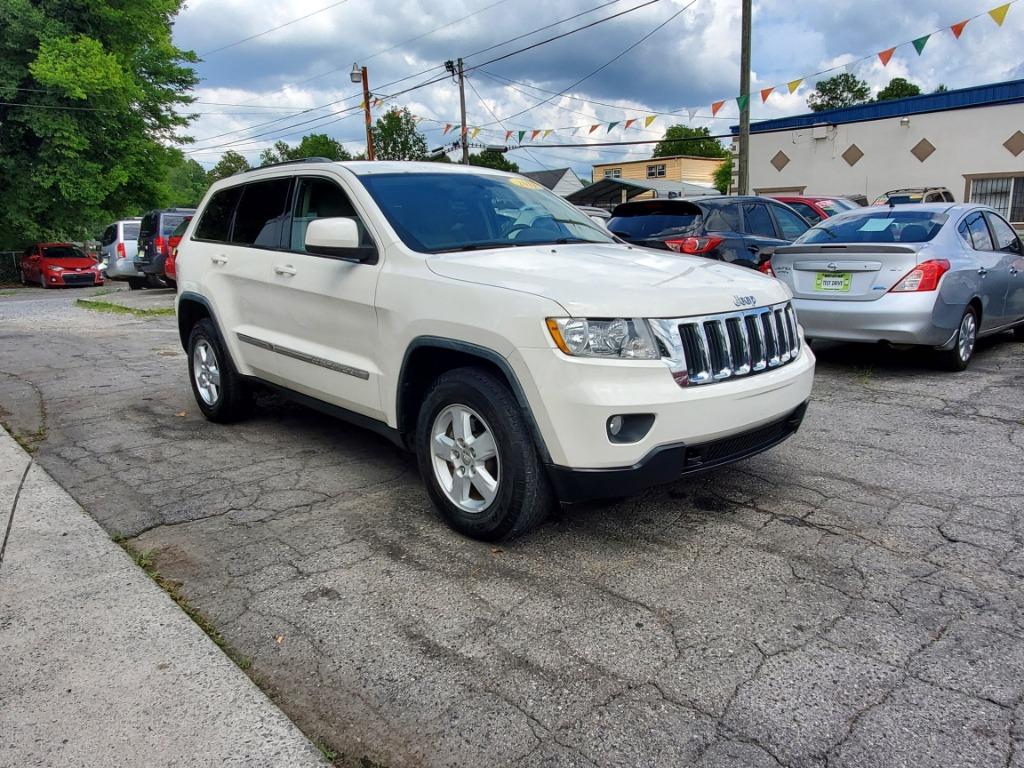 2011 Jeep Cherokee - $11,995